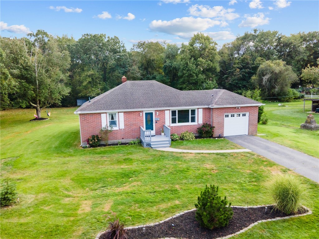 65 Central Street Warren, RI 02885 - Photo 6 of 43 Gallery Image 6