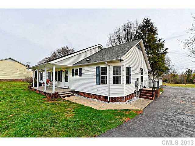 874 Saddle Ridge Road Fort Mill, SC 29708 - Photo 14 of 16