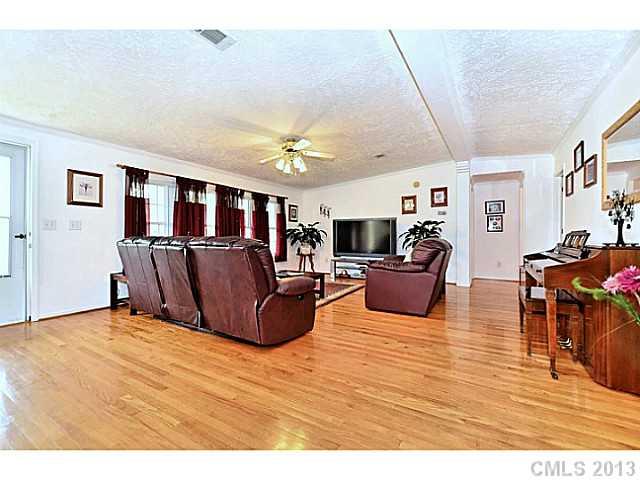 874 Saddle Ridge Road Fort Mill, SC 29708 - Photo 5 of 16