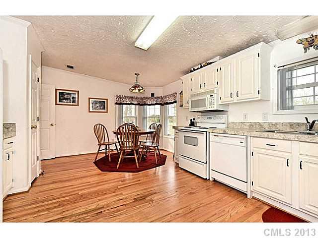 874 Saddle Ridge Road Fort Mill, SC 29708 - Photo 7 of 16