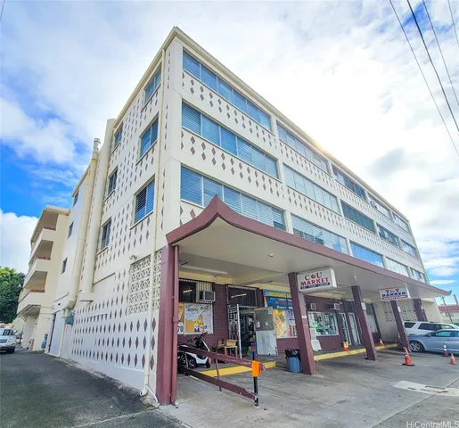 $1,600 | 526 North School Street, Unit 303, Honolulu, HI 96817