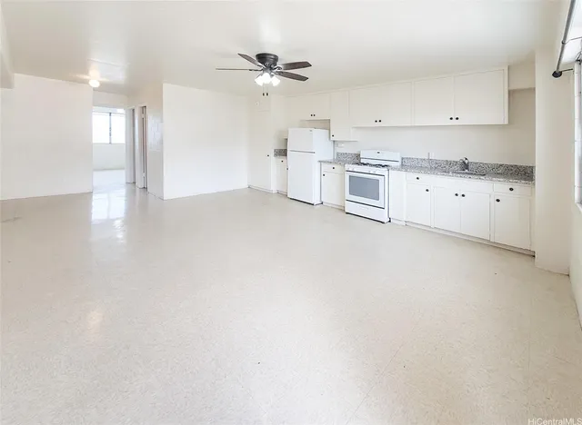 $1,600 | 526 North School Street, Unit 303, Honolulu, HI 96817