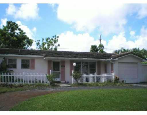 913 Northwest Treasure Road Stuart, FL 34994 - Photo 1 of 8 Gallery Image 1