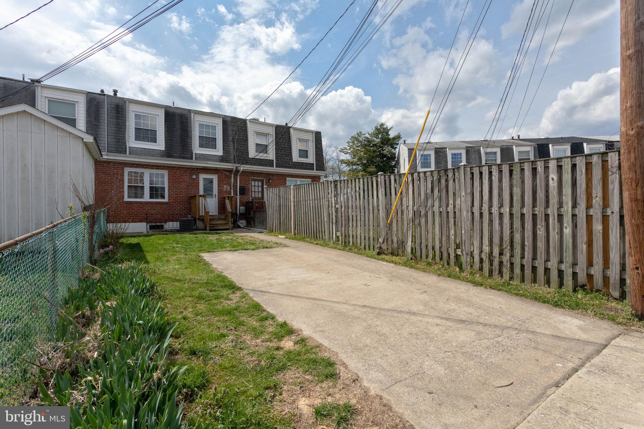 503 Grovethorn Road Baltimore, MD 21220 - Photo 30 of 31 Convenient Rear Parking Pad