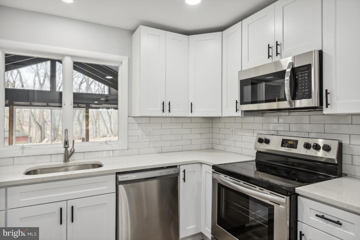 2124 Woodview Road Finksburg, MD 21048 - Photo 13 of 45 Kitchen