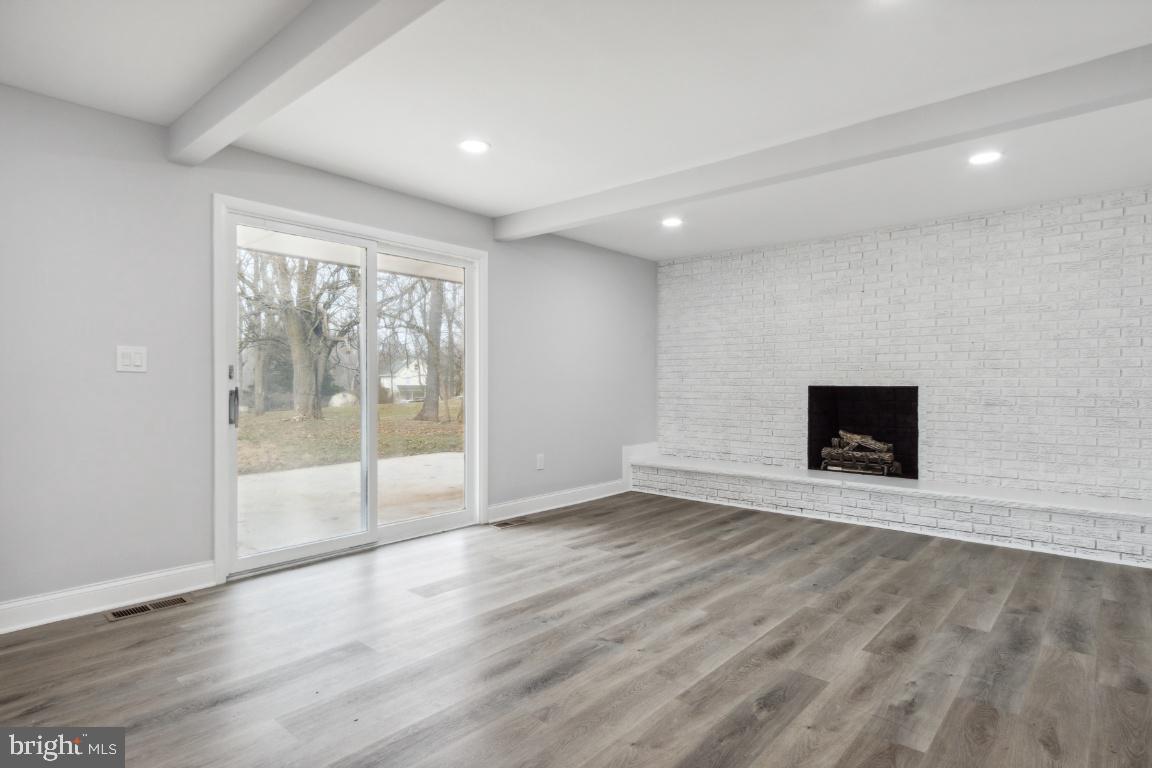 2124 Woodview Road Finksburg, MD 21048 - Photo 14 of 45 Family Room