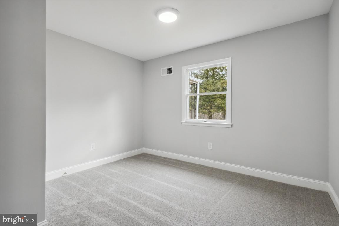 2124 Woodview Road Finksburg, MD 21048 - Photo 19 of 45 Bed #3