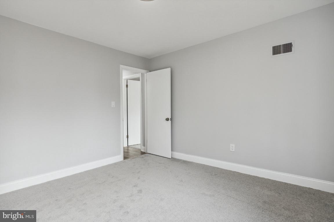 2124 Woodview Road Finksburg, MD 21048 - Photo 26 of 45 Owners Bed