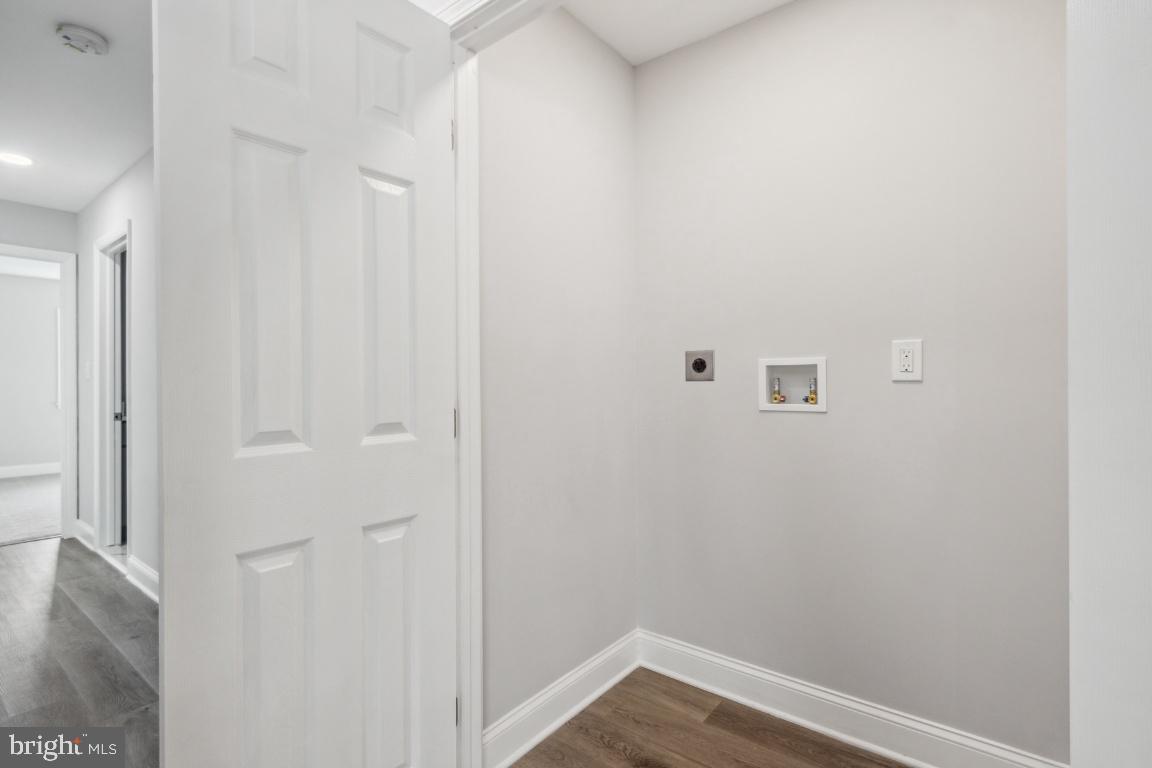 2124 Woodview Road Finksburg, MD 21048 - Photo 29 of 45 1st Floor Laundry