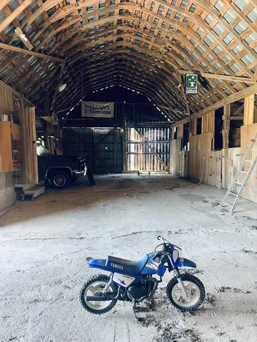 a view of a car garage