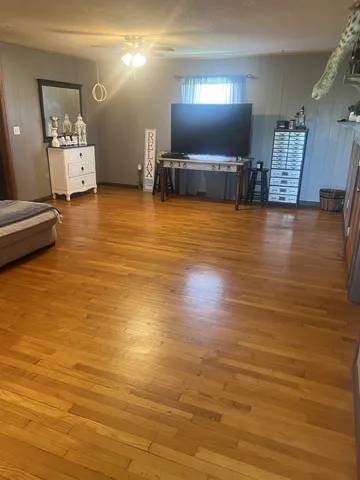 a view of a livingroom with furniture