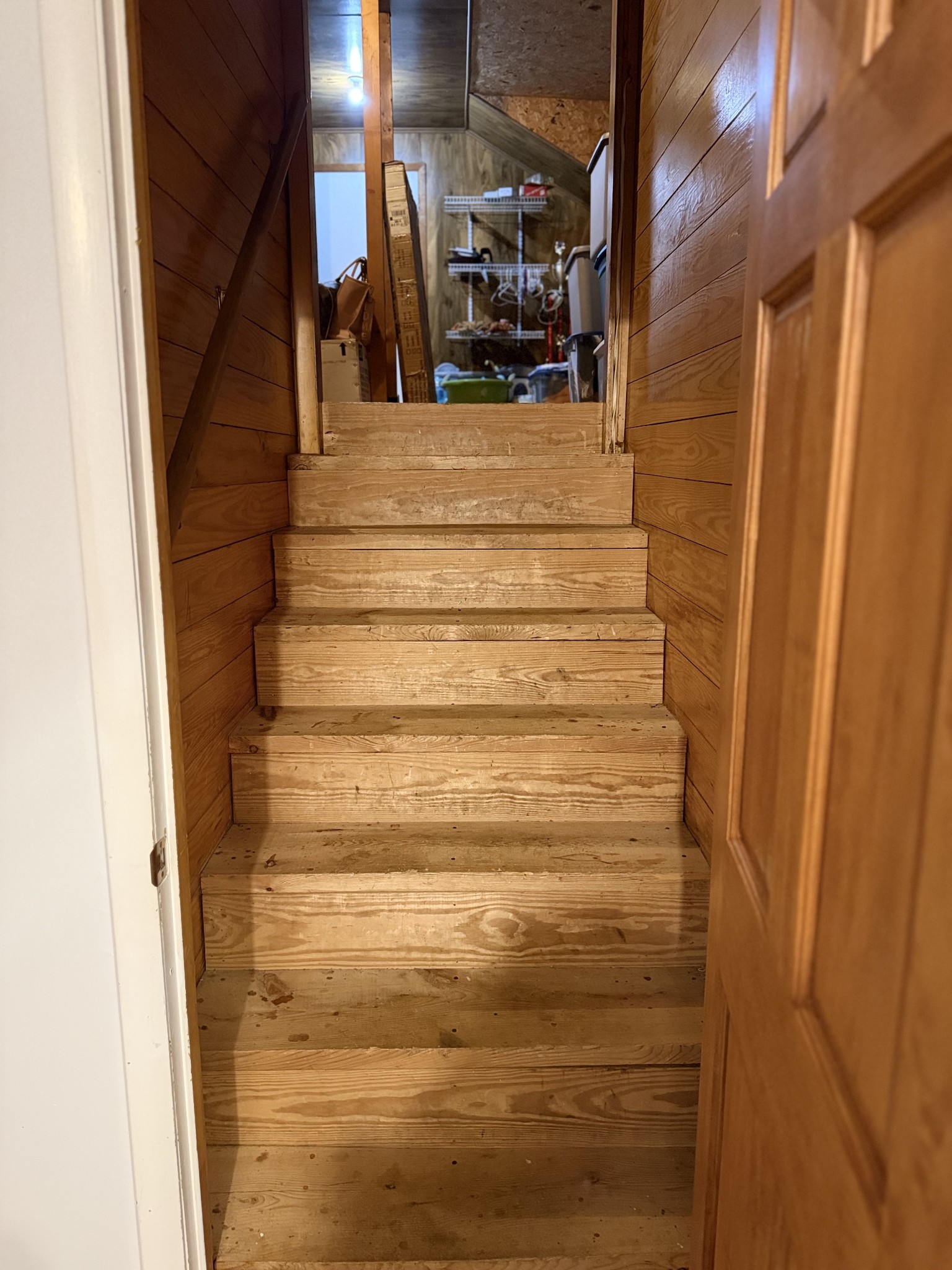 566 Clarence Finney Road Hillsboro, TN 37342 - Photo 8 of 47 a view of entryway with a shower