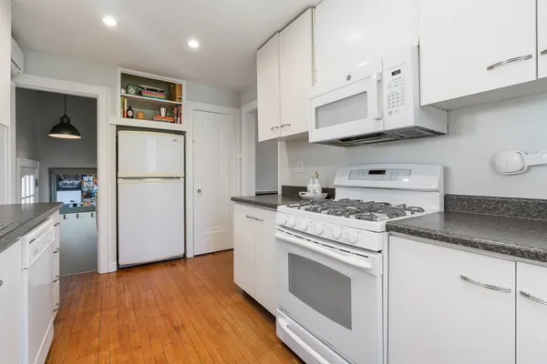 $699,000 | 2336 Grey Avenue, Evanston, IL 60201
