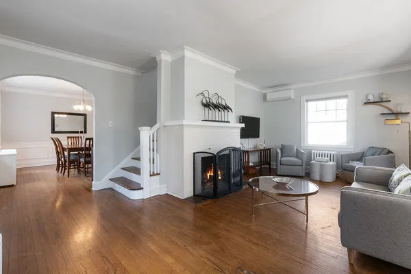 $699,000 | 2336 Grey Avenue, Evanston, IL 60201