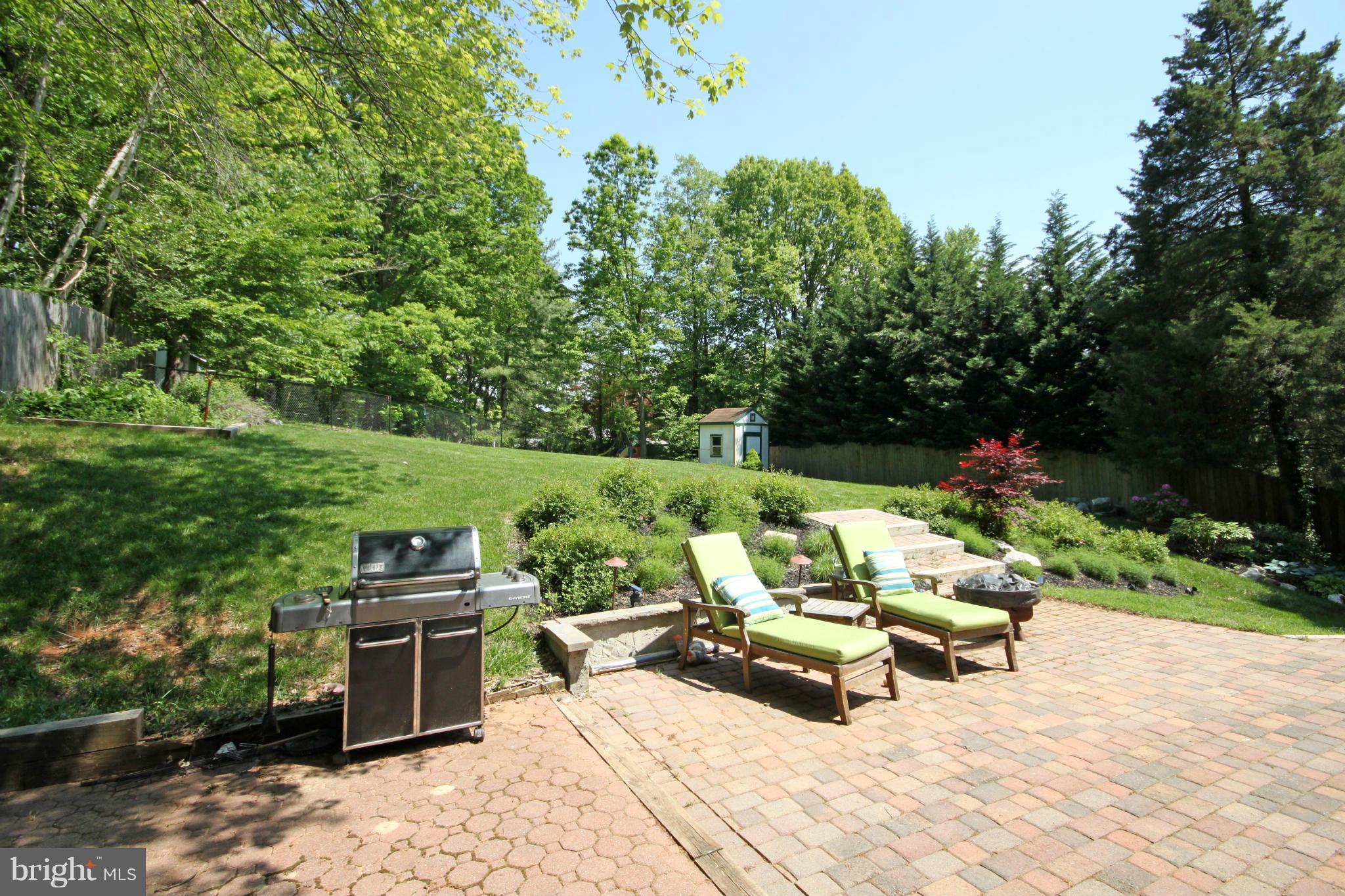 8103 Hatteras Lane Springfield, VA 22151 - Photo 24 of 27 Exterior (General)