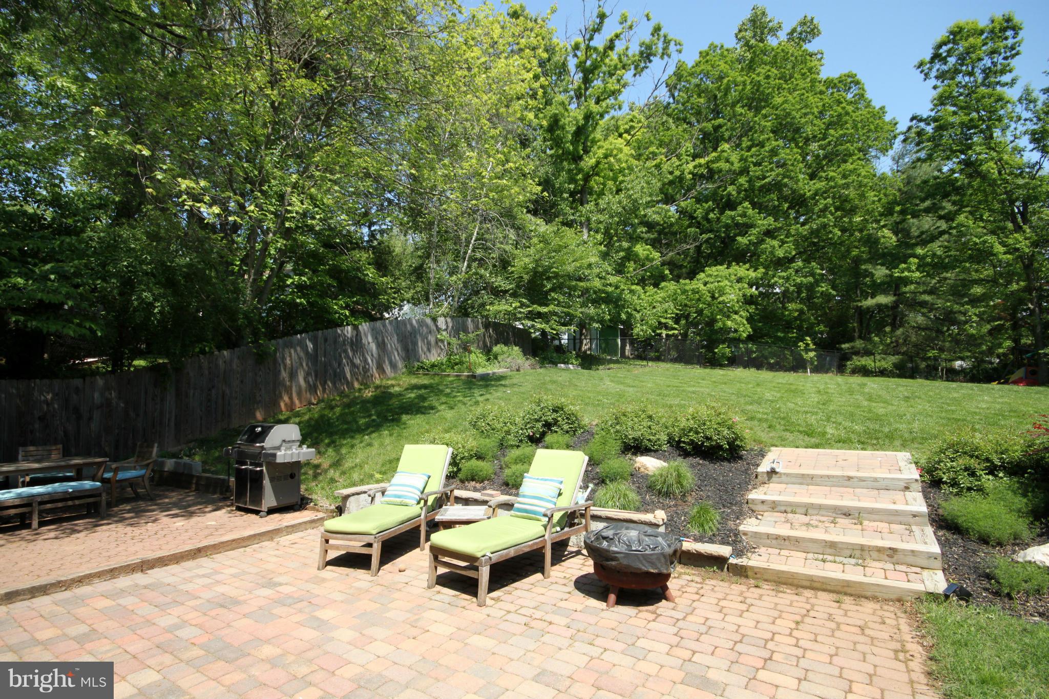 8103 Hatteras Lane Springfield, VA 22151 - Photo 25 of 27 Exterior (General)