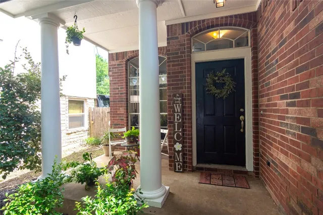 a view of a entryway door of the house
