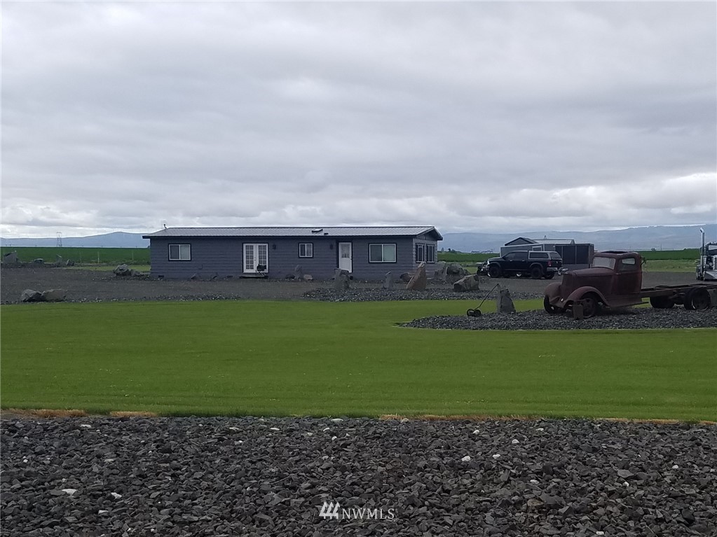 460 Rd T Northwest Quincy, WA 98848 - Photo 1 of 12 Gallery Image 1