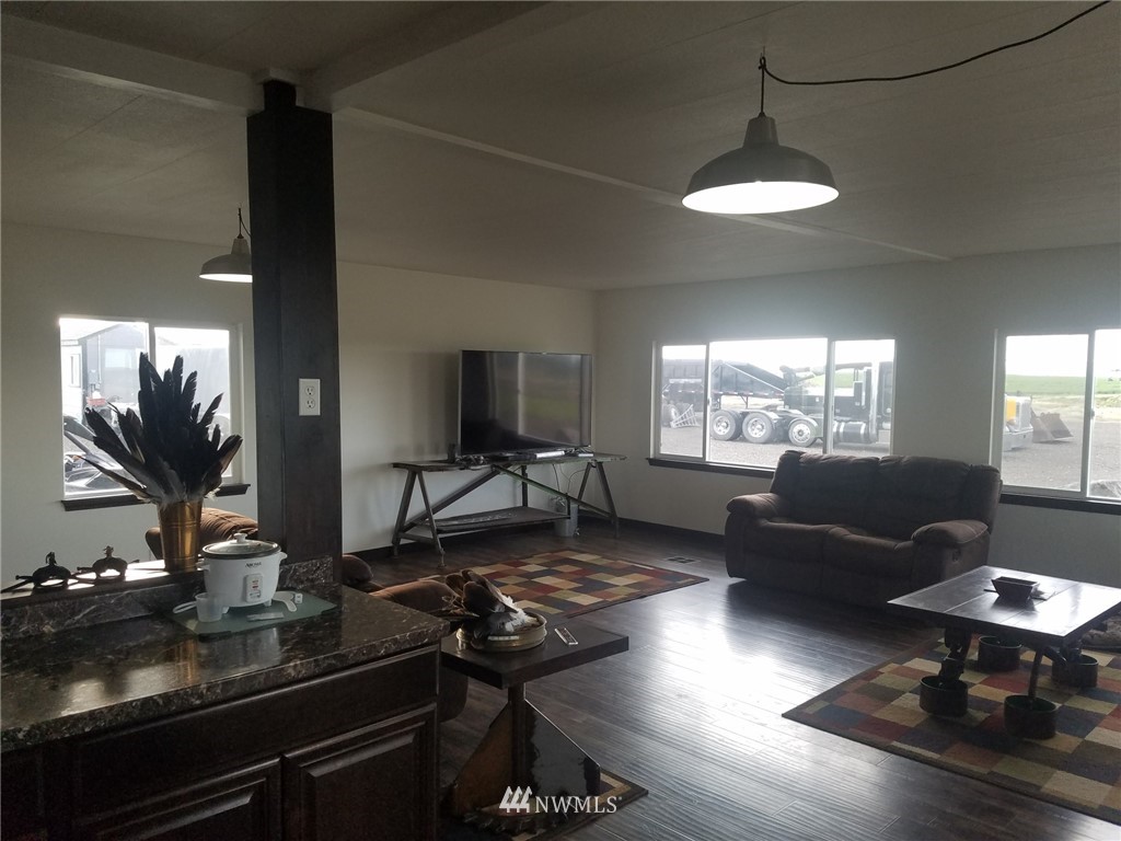 460 Rd T Northwest Quincy, WA 98848 - Photo 6 of 12 Gallery Image 6