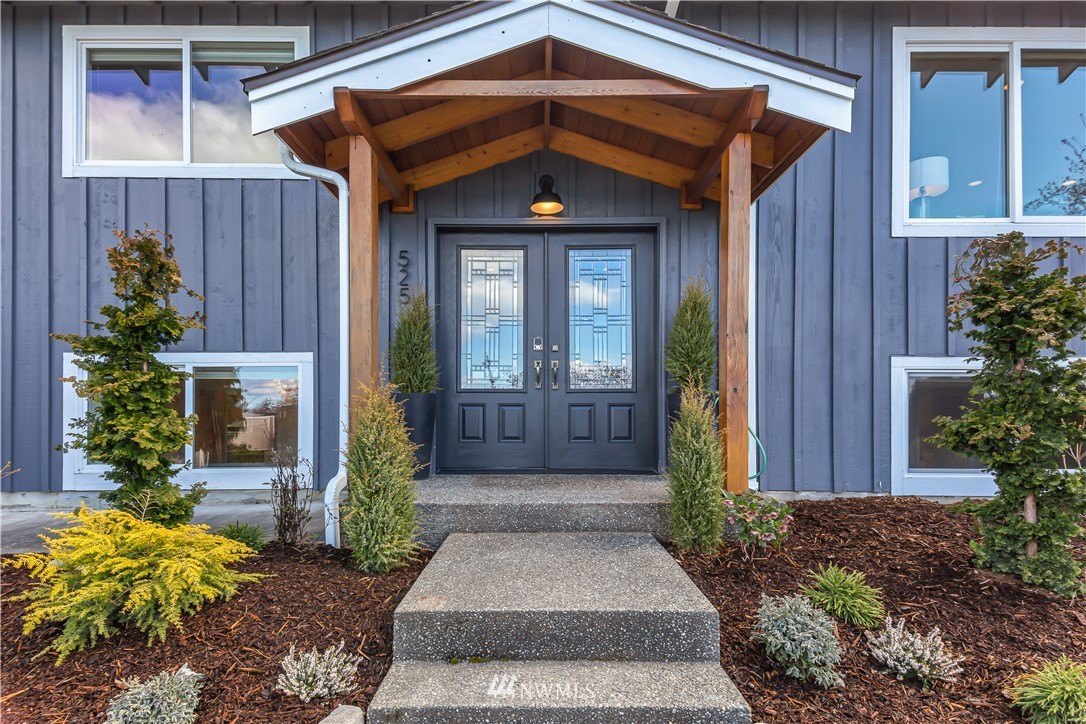 525 Fieldston Road Bellingham, WA 98225 - Photo 4 of 40