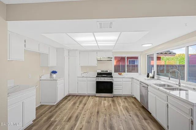 $479,990 | 521 Ave J 14, Lancaster, CA 93534