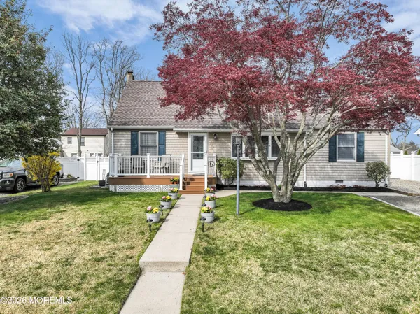 $599,000 | 344 Evergreen Drive, Brick, NJ 08723