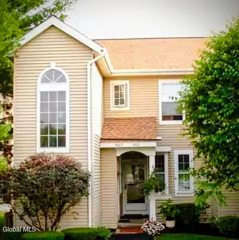 $1,950 | 4607 Foxwood Drive South, Clifton Park, NY 12065