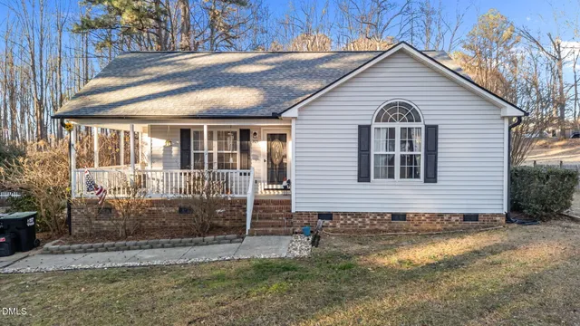 $325,000 | 205 Valley Creek Drive, Clayton, NC 27520