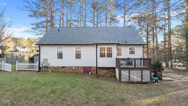$325,000 | 205 Valley Creek Drive, Clayton, NC 27520