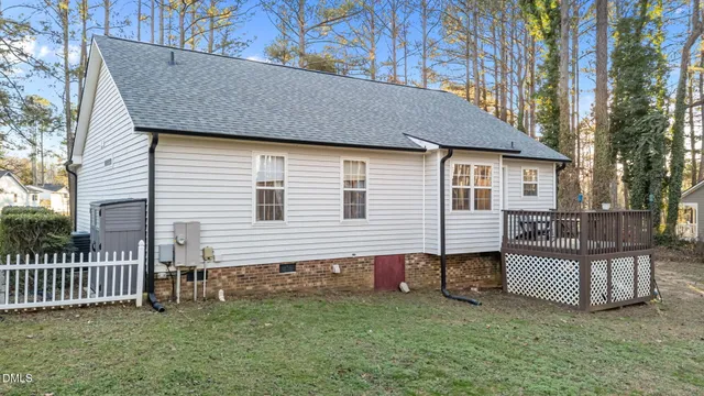 $325,000 | 205 Valley Creek Drive, Clayton, NC 27520