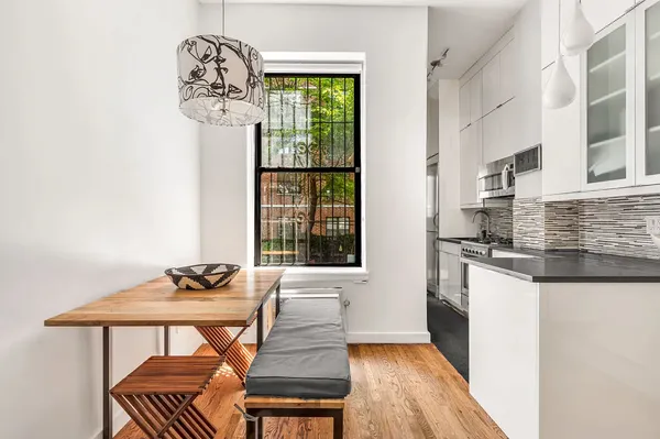 $3,850 | 424 East 77th Street, Unit 1D | Lenox Hill