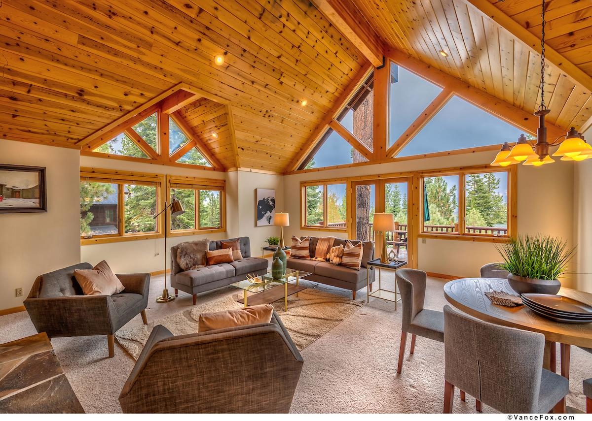 1730 Grouse Ridge Road Truckee, CA 96161 - Photo 2 of 21
