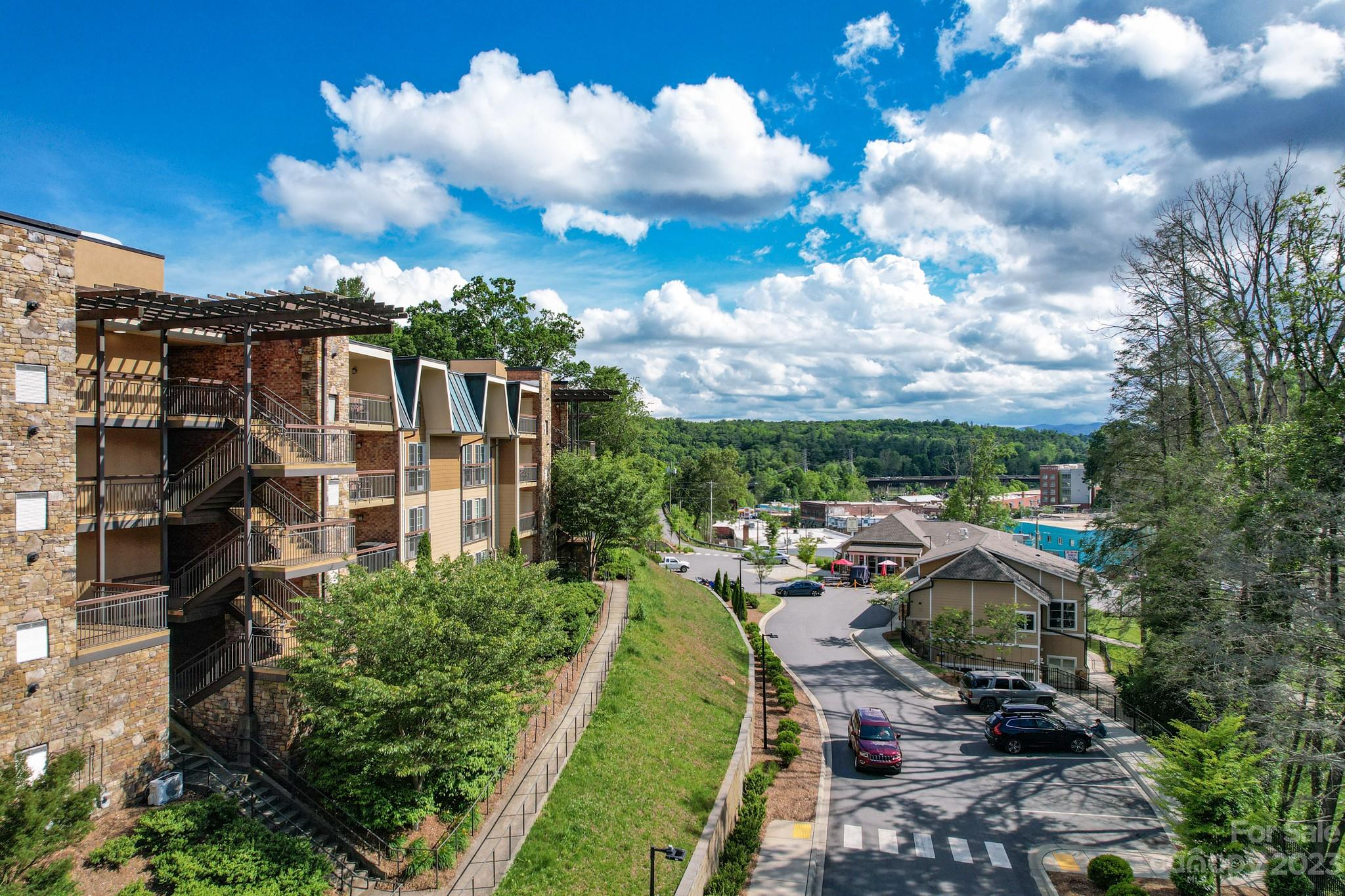 310 Bowling Park Road Asheville, NC 28803 - Photo 23 of 31