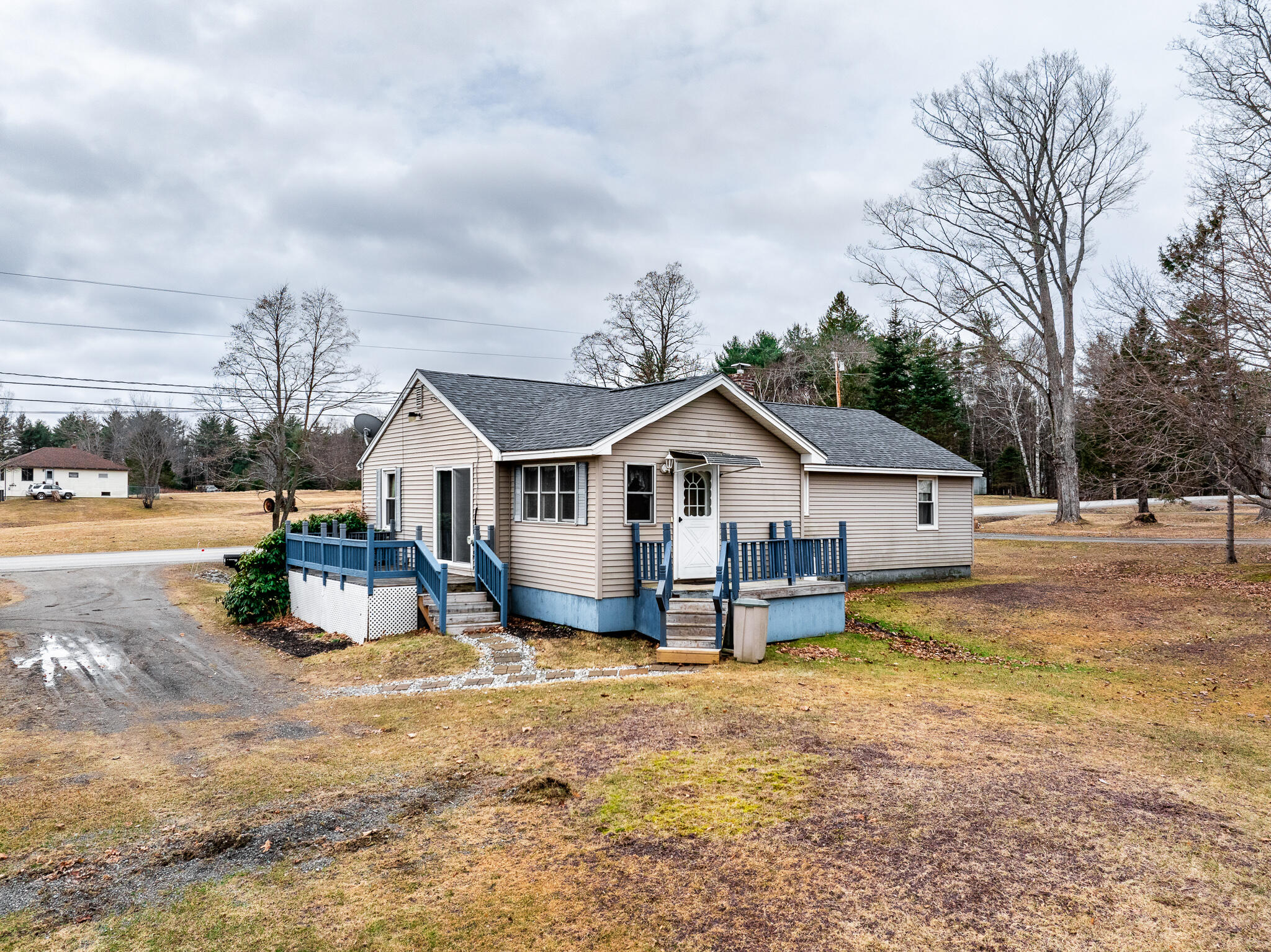 537 Fuller Road Hermon, ME 04401 - Photo 3 of 24 19