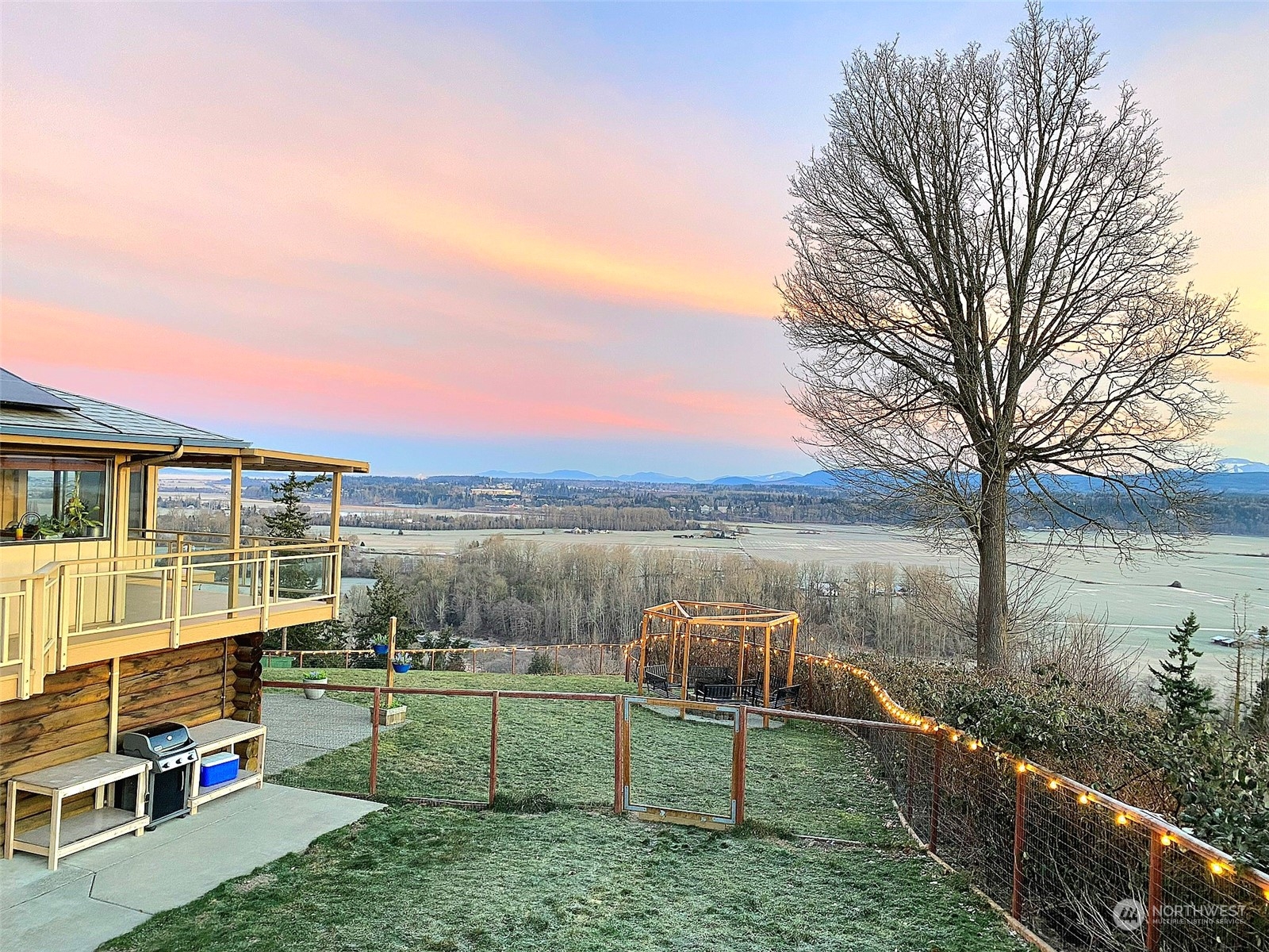 6601 Silvana Terrace Road Stanwood, WA 98292 - Photo 3 of 40