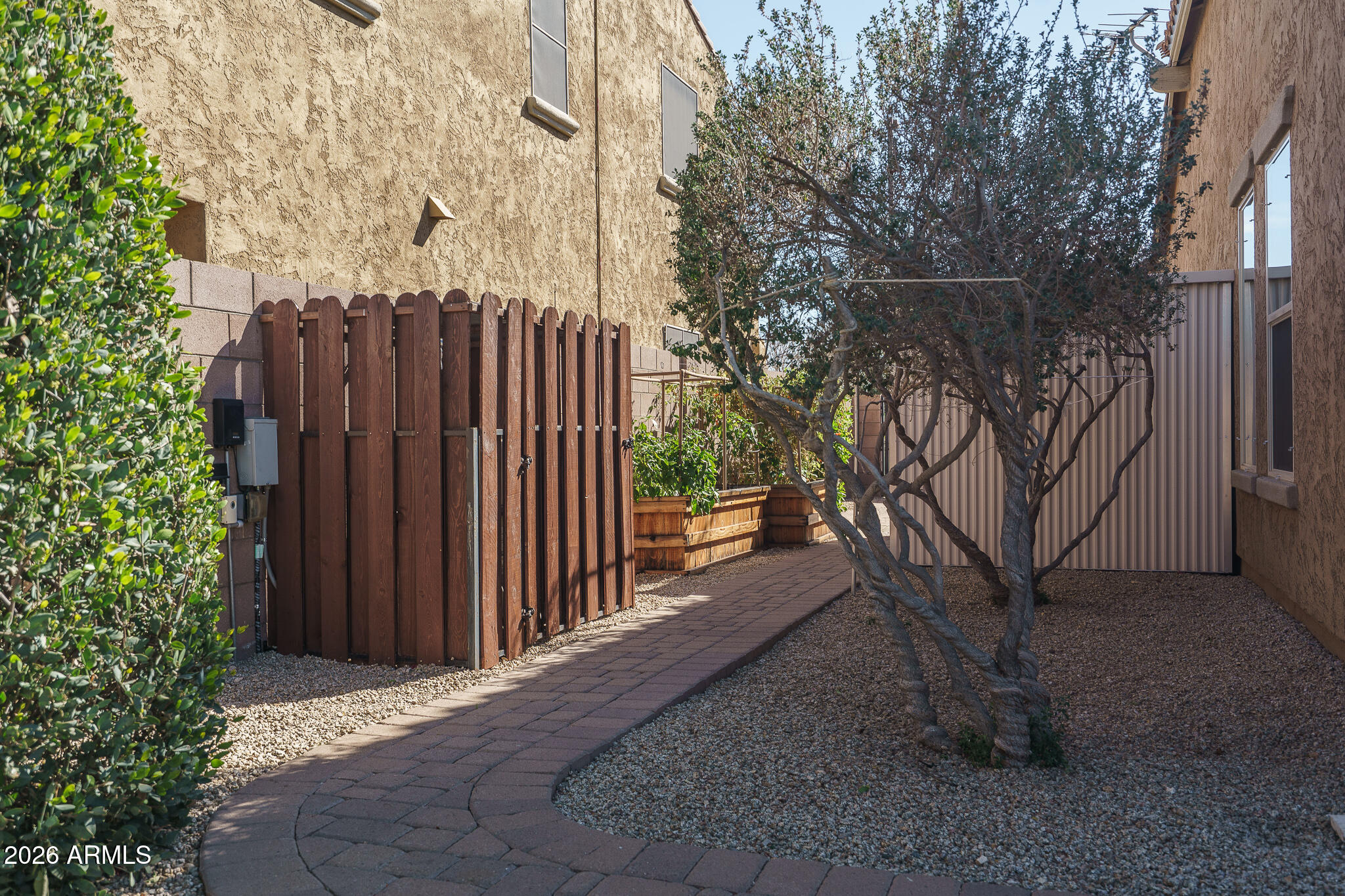 18398 West Rimrock Street Surprise, AZ 85388 - Photo 49 of 65 43) SIDE YARD