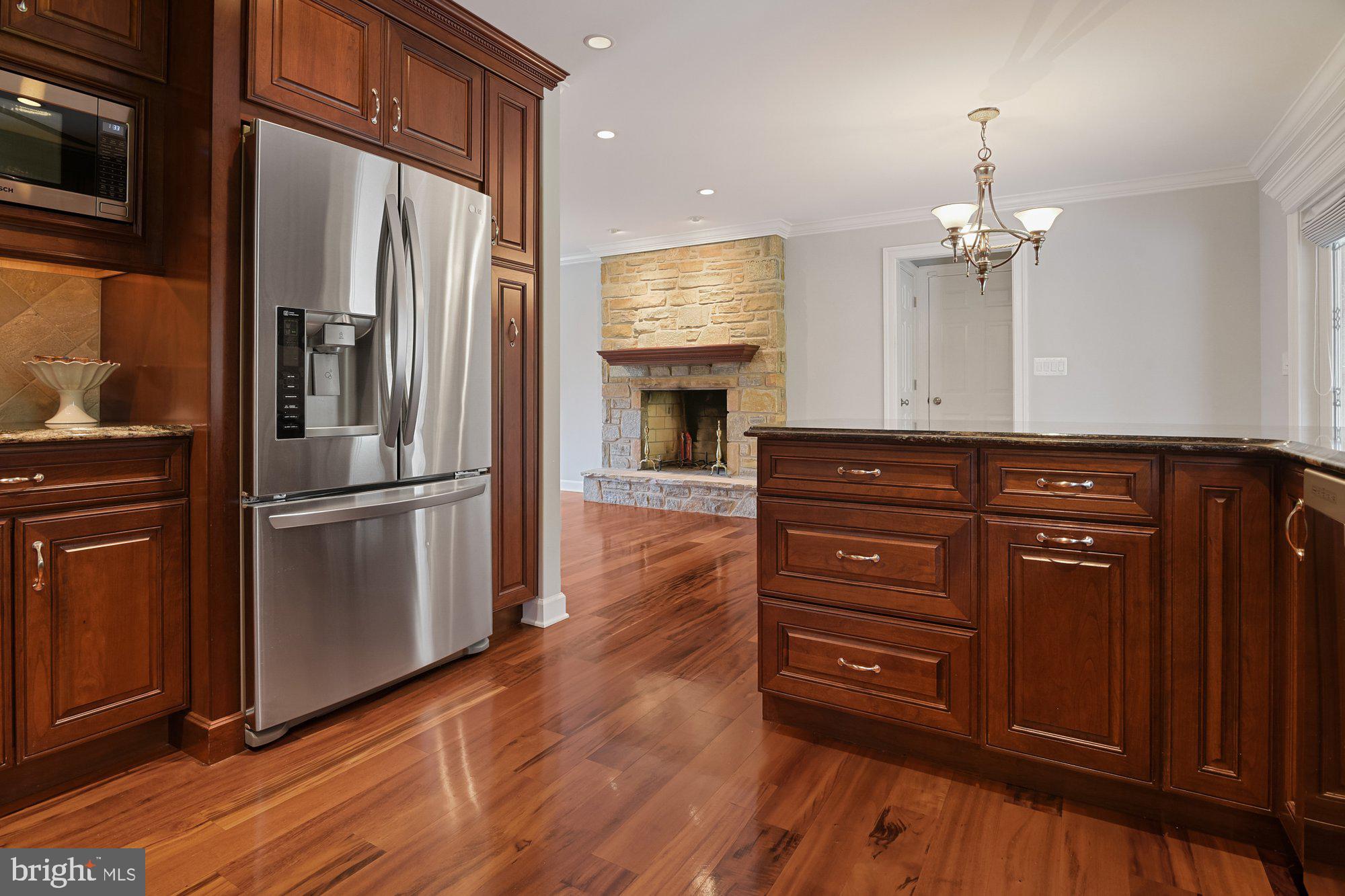 413 Merrie Lane Fallston, MD 21047 - Photo 8 of 27 Updated Kitchen