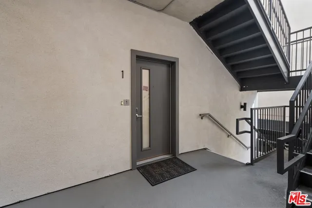 a view of an entryway