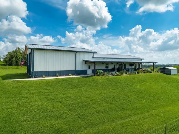 $749,999 | 7047 Falke-Heinrich Road, Schulenburg, TX 78956