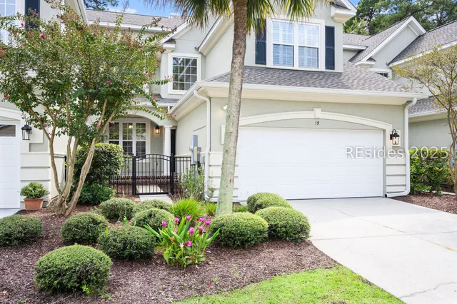 $620,000 | 19 Paxton Circle, Bluffton, SC 29910