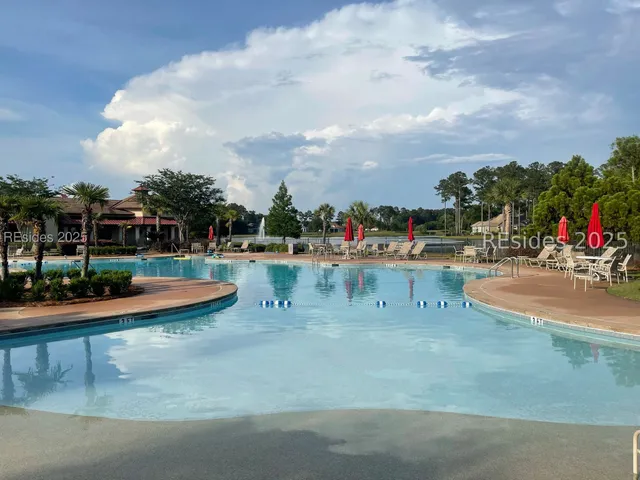 $620,000 | 19 Paxton Circle, Bluffton, SC 29910