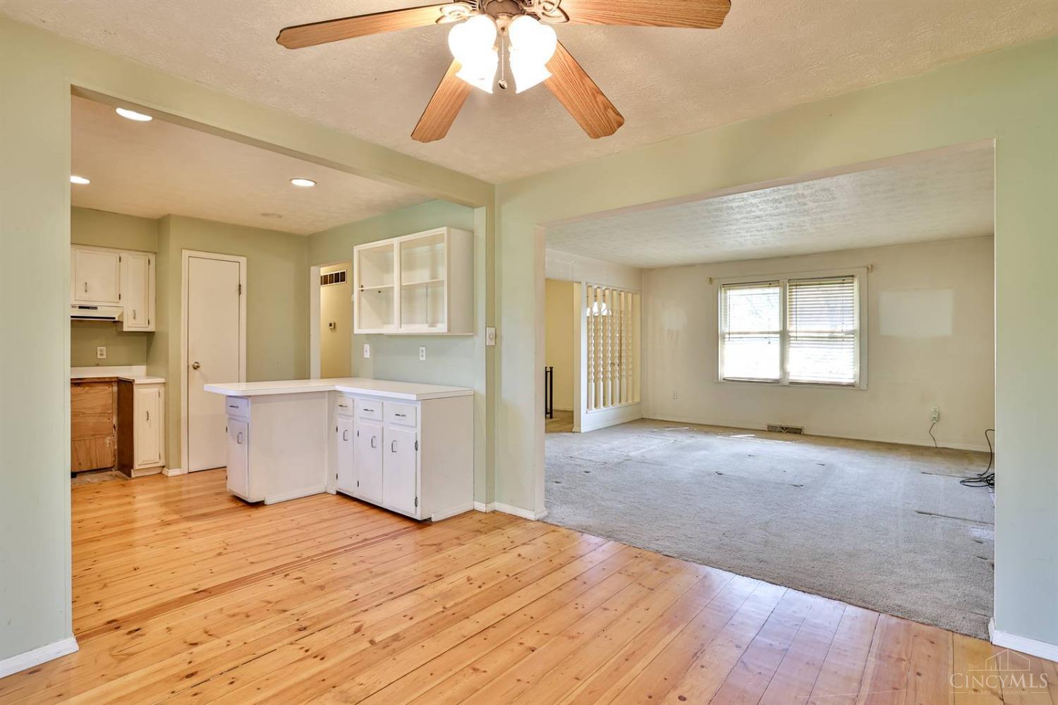 8533 Cox Road West Chester, OH 45069 - Photo 13 of 35 Gallery Image 13