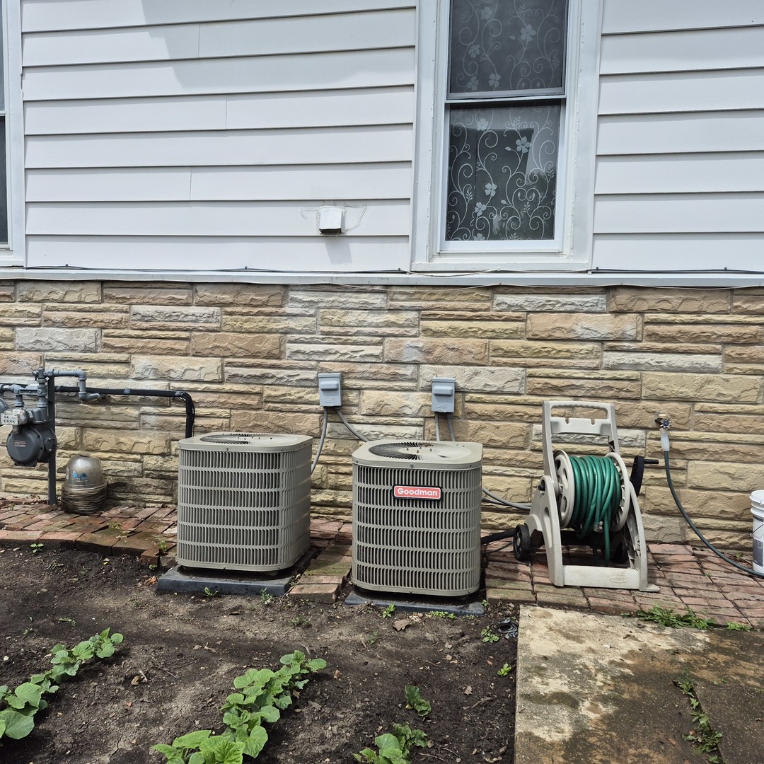 305 East Jackson Street Cullom, IL 60929 - Photo 19 of 23 a view of entryway with wooden floor