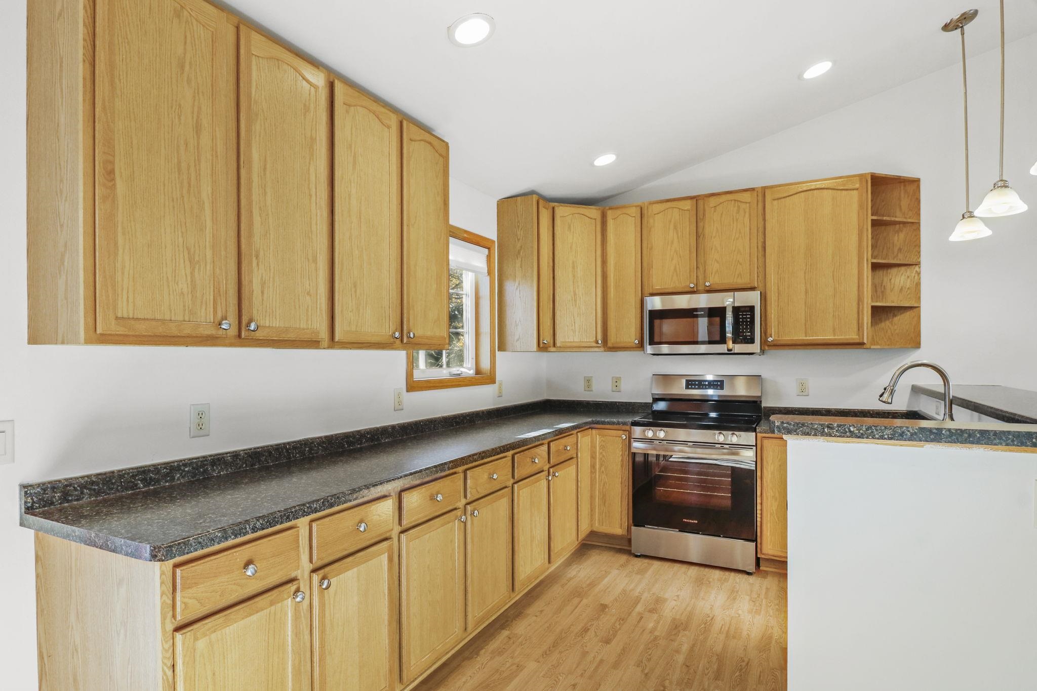 106 Maria Lane Cottage Grove, WI 53527 - Photo 15 of 64