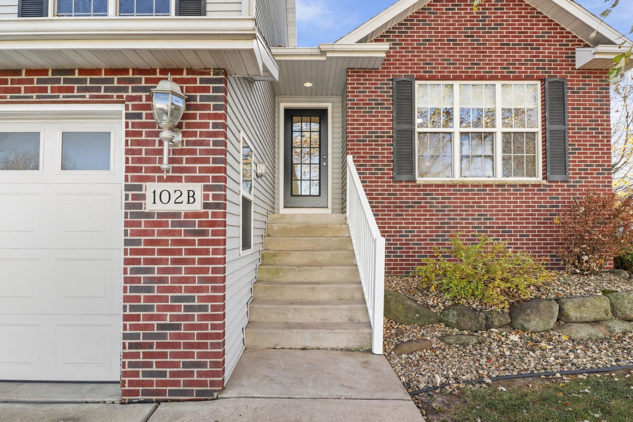 106 Maria Lane Cottage Grove, WI 53527 - Photo 6 of 64