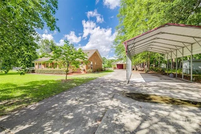 $330,000 | 687 Roebling Road, Bloomingdale, GA 31302