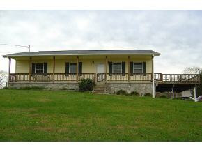 1216 Robertson Road Chuckey, TN 37641 - Photo 2 of 3 Photo 2