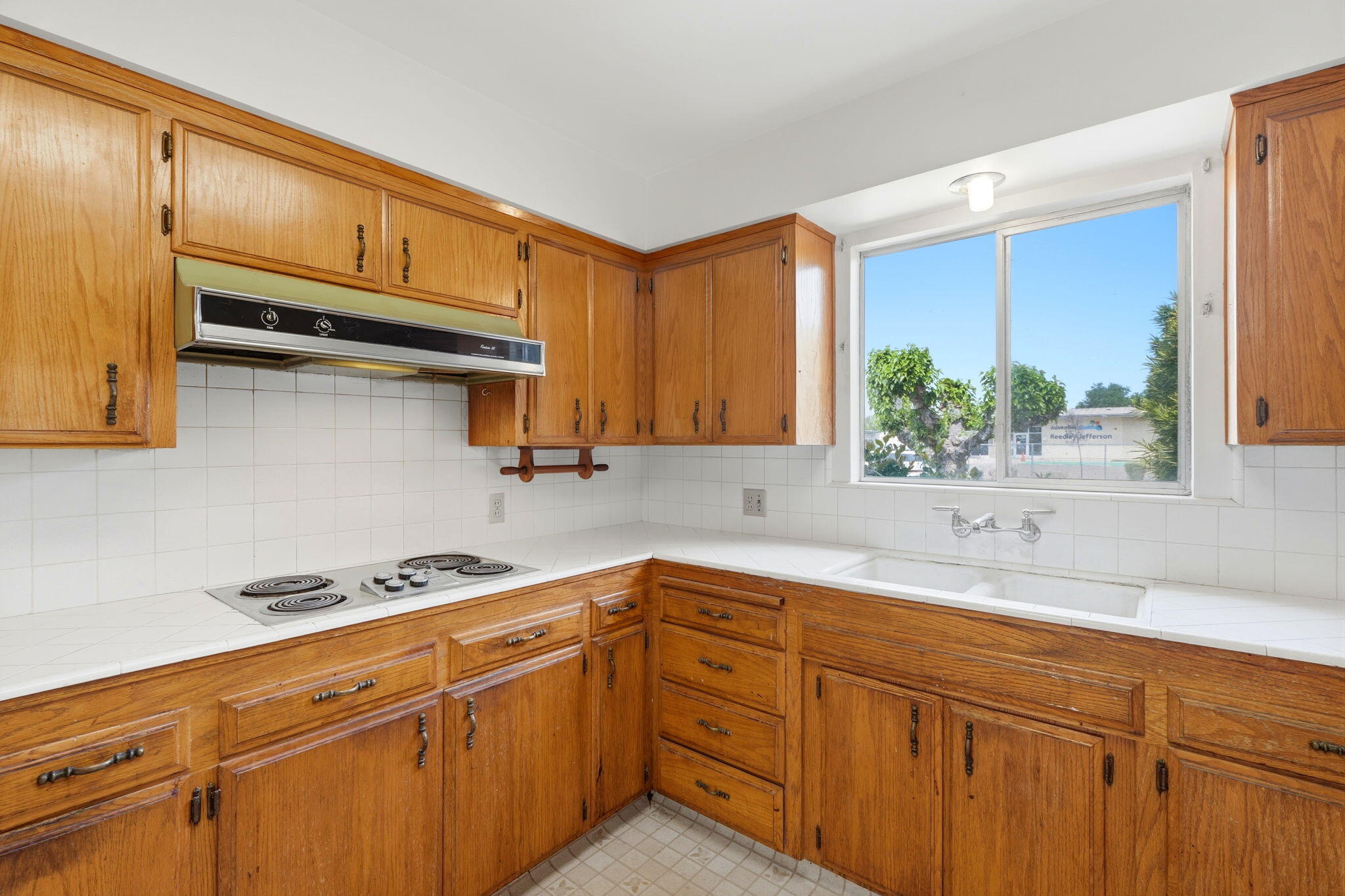 1123 East Washington Avenue Reedley, CA 93654 - Photo 26 of 54 27-1123_E_Washington_Ave_026