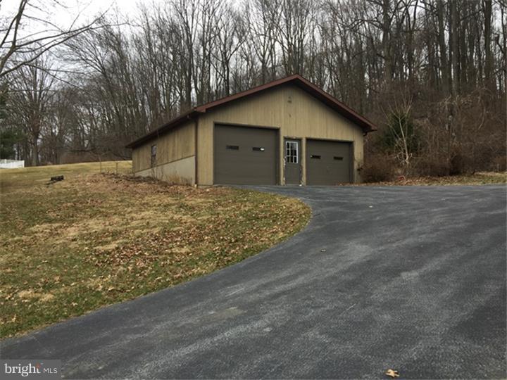 487 Rugby Road Birdsboro, PA 19508 - Photo 2 of 11 Gallery Image 2