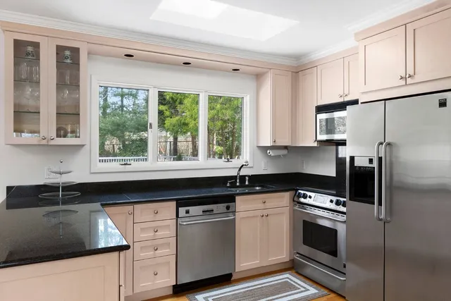 $30,000 | Undisclosed Address, East Hampton, NY 11937